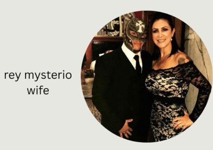 rey mysterio wife